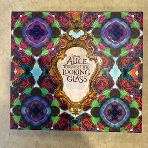 Urban Decay x Alice Through the Looking Glass Eyeshadow Palette